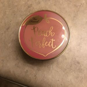 Too Faced Peach Perfect powder